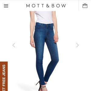 Mott & Bow NWOT high rise skinny jeans